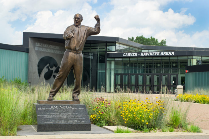 Iowa Wrestler Spencer Lee Wins National Championship With ‘No ACLs’