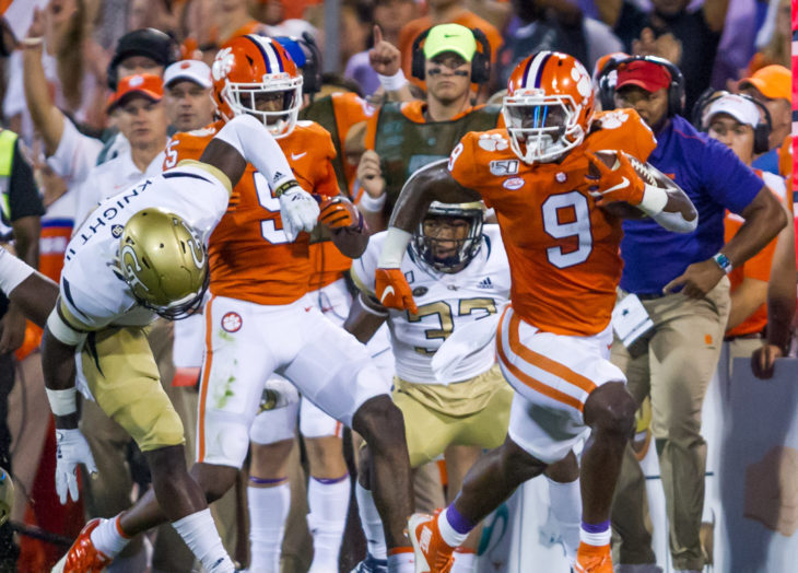 Jaguars First-Round Pick Travis Etienne Likely To Miss Season After Foot Surgery