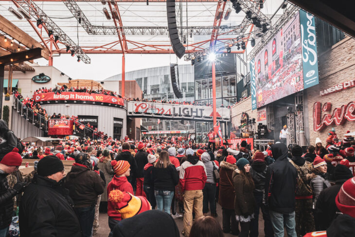 Chiefs Fans Write Angry Letters About Players Drinking Booze At Super Bowl Parade