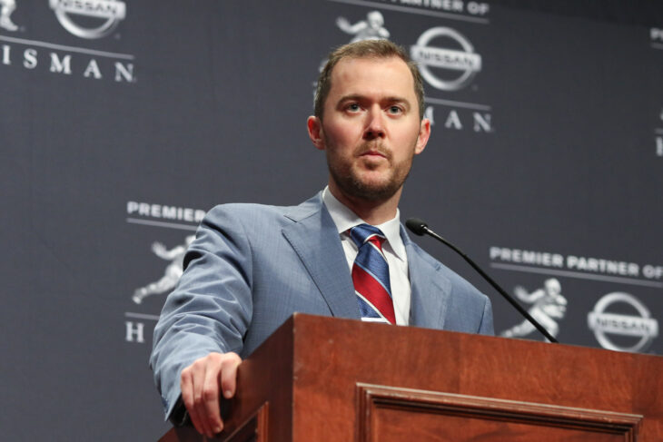 USC’s Lincoln Riley Needs Some Serious Help In The Kitchen (PHOTO)