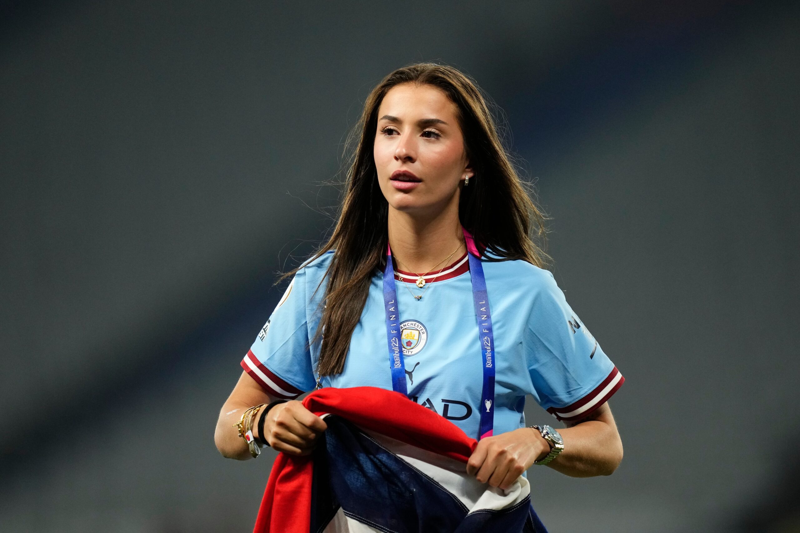 Chris Olave Arrest Video; Shaq Speaks Serbian To Jokic; Soccer Wag Isabel